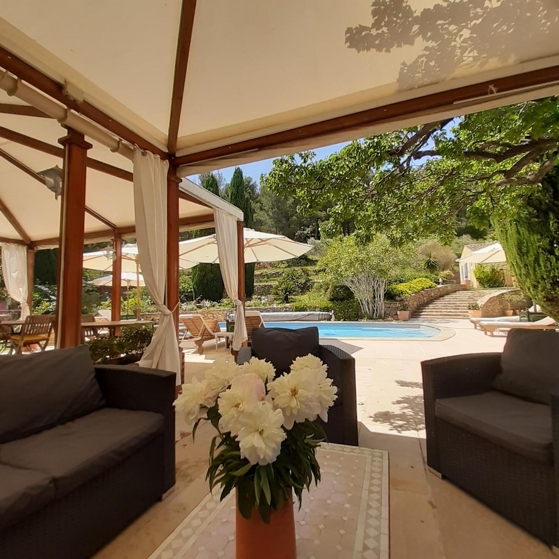 Mas Lei Bancau Bed & Breakfast เลอโบสเซต์ ภายนอก รูปภาพ