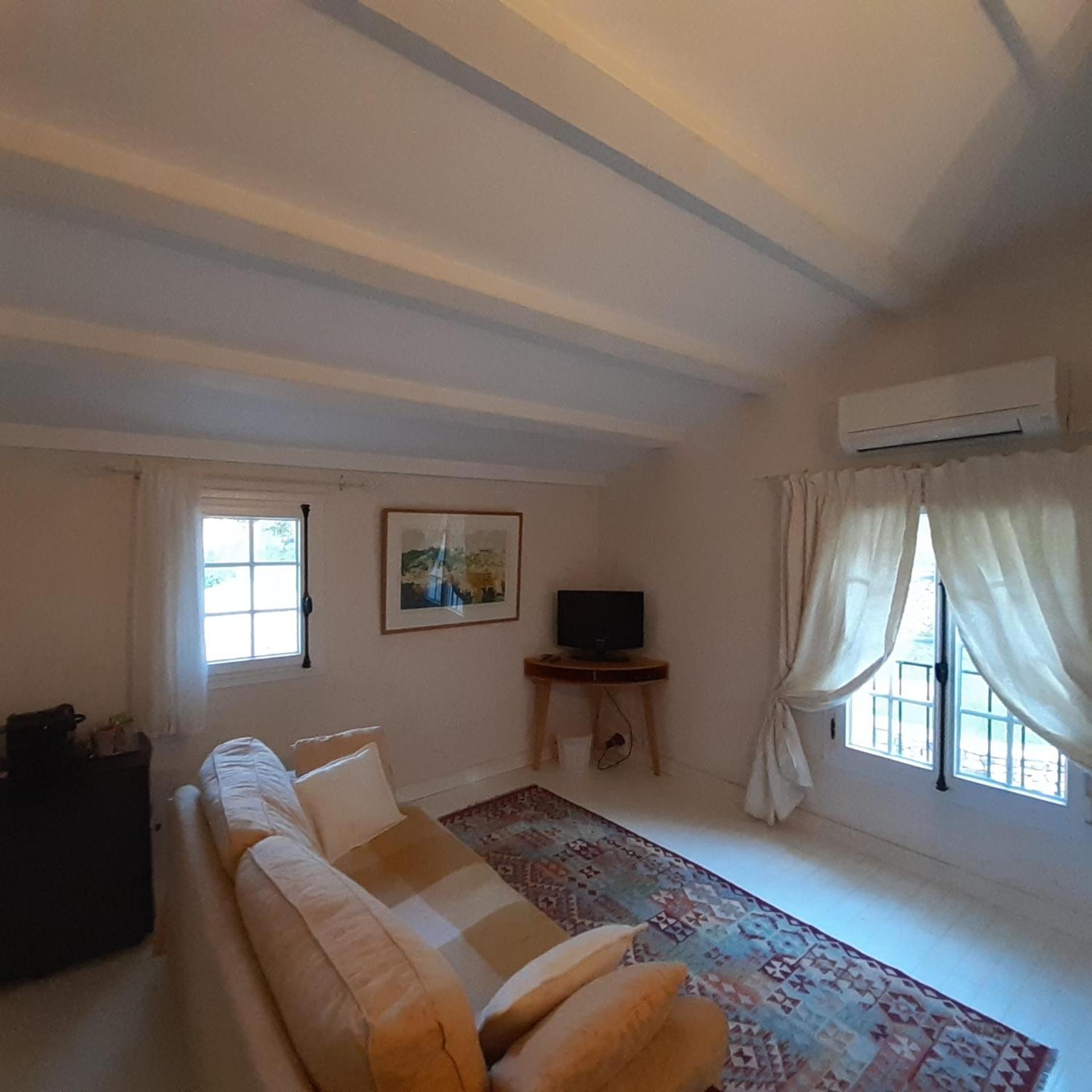 Mas Lei Bancau Bed & Breakfast เลอโบสเซต์ ภายนอก รูปภาพ
